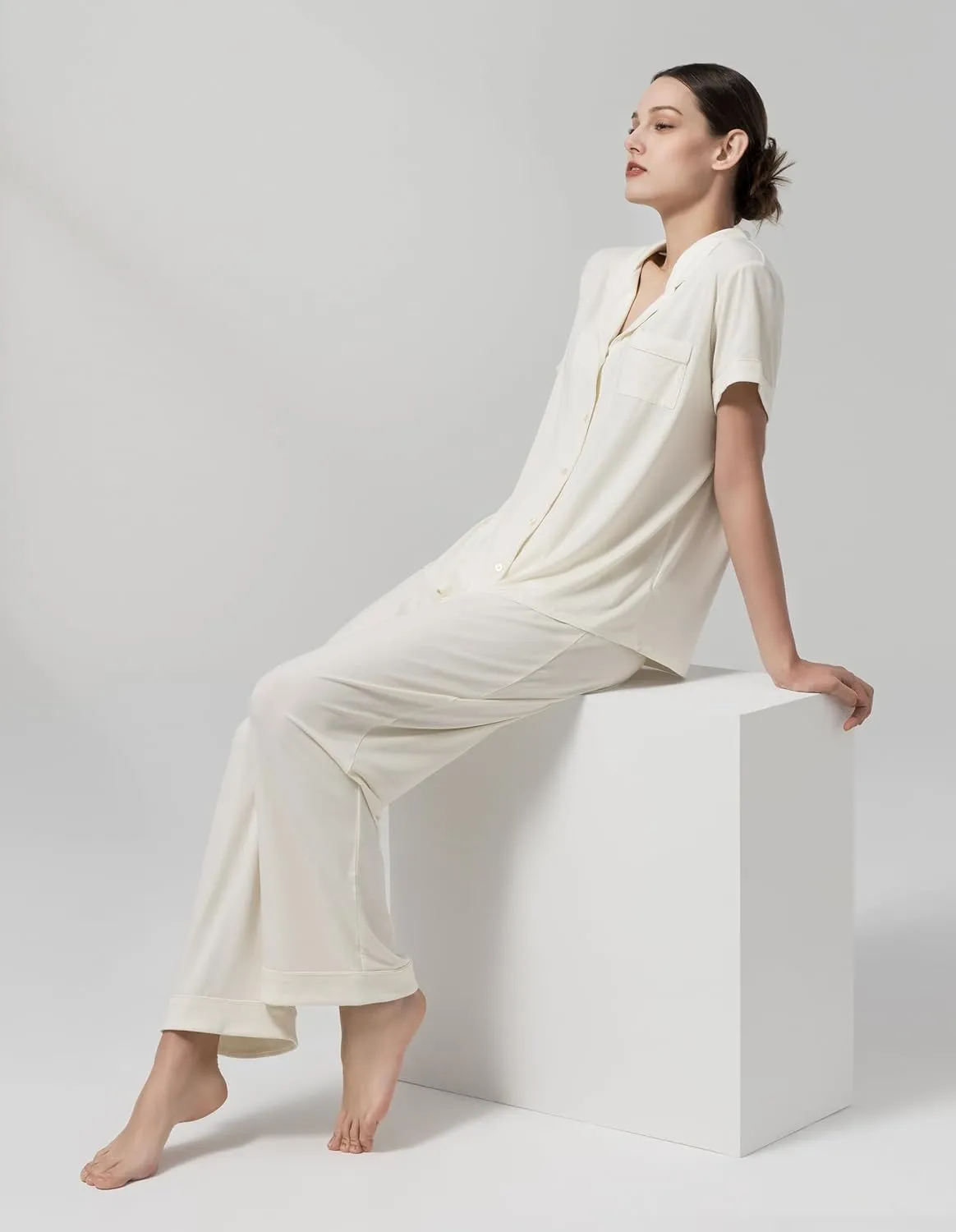 Dream Valley Outlast Women's Pajama Set, Button Down Short Sleeve Sleepwear Nightwear Soft Pjs 2 Piece Lounge Sets